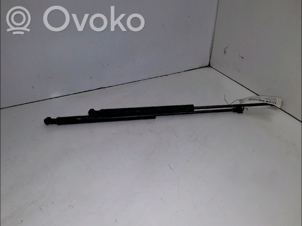 Peugeot 207 Tailgate/trunk strut/damper 