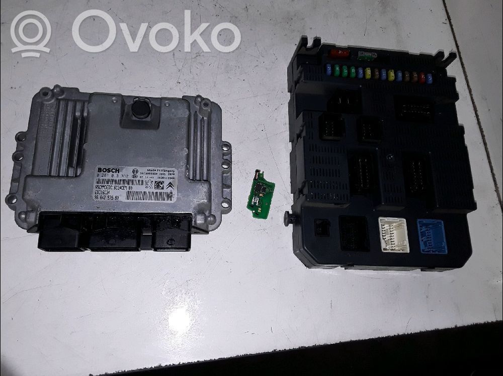 Peugeot 308 Sterownik / Moduł ECU 