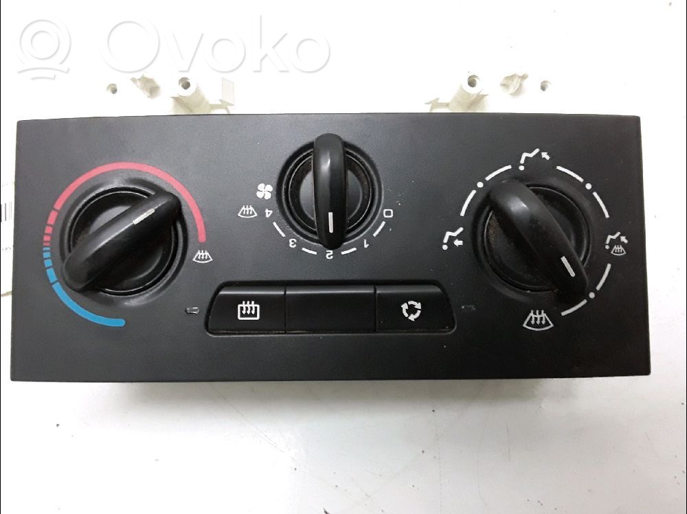 Citroen C4 I Climate control unit 