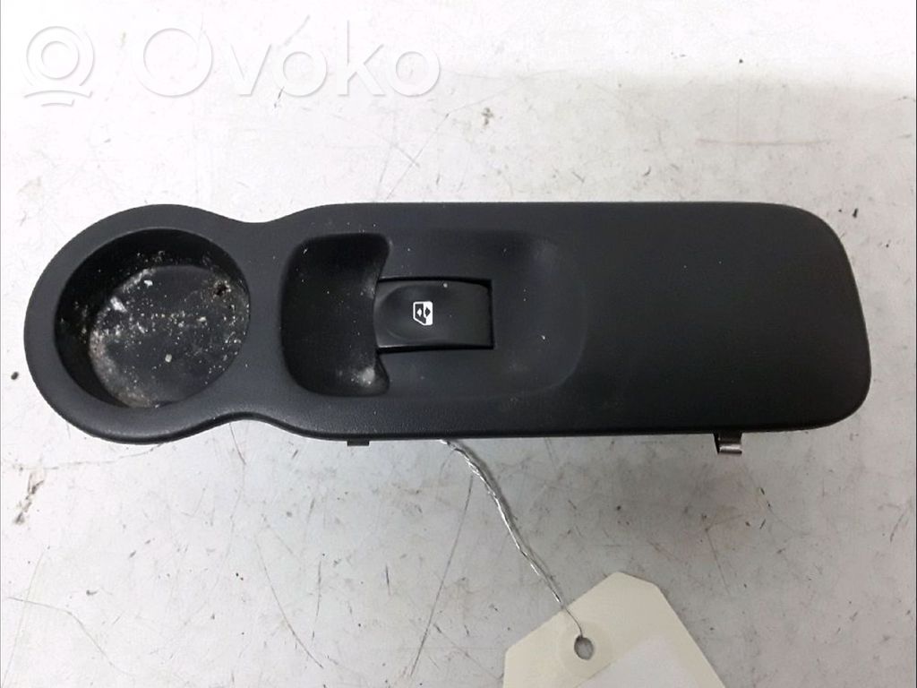 Renault Modus Electric window control switch 