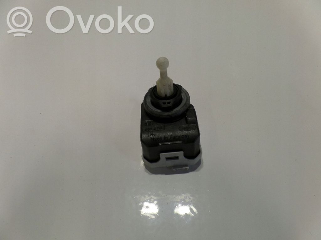 Jaguar X-Type Headlight level adjustment motor 