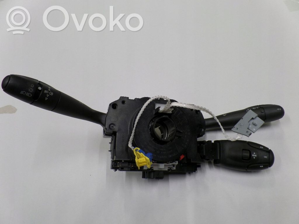 Peugeot 308 Bloc semnalizator și ștergător parbriz 
