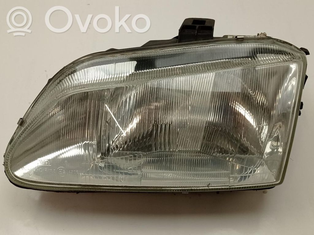 Renault Megane II Headlight/headlamp 