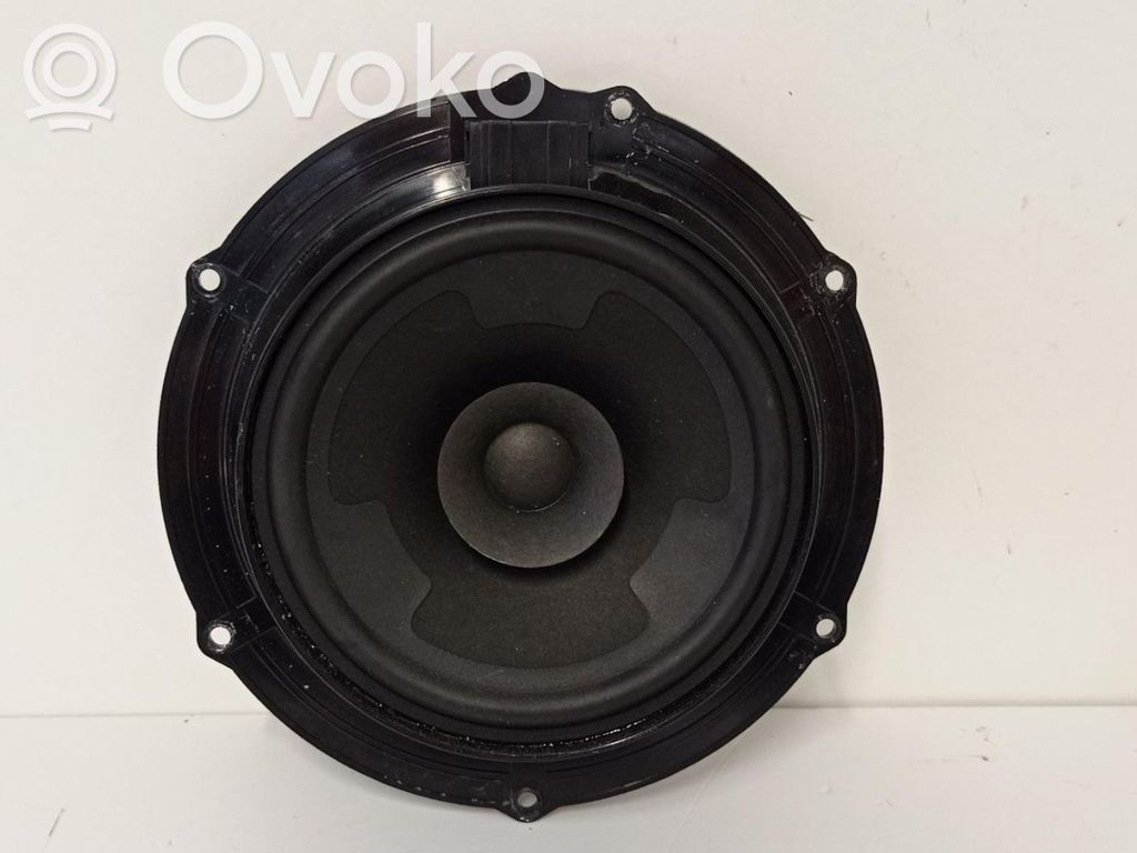 Volkswagen Caddy Unitate principală radio/CD/DVD/GPS 