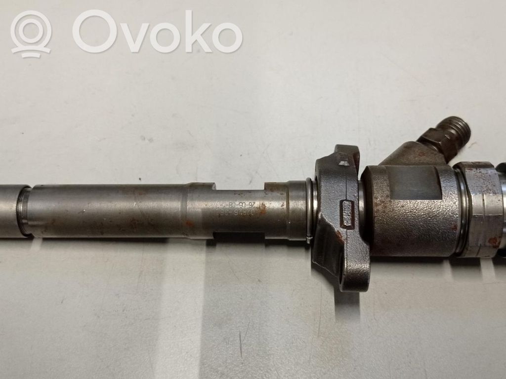Inyector de combustible   04455110259