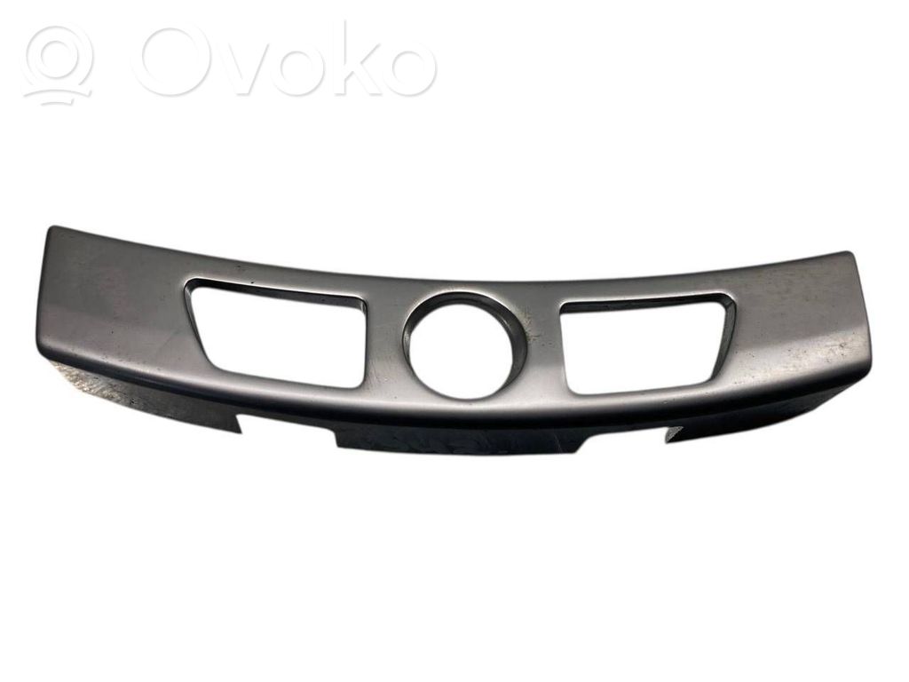 BMW 7 F01 F02 F03 F04 Ramka deski rozdzielczej 