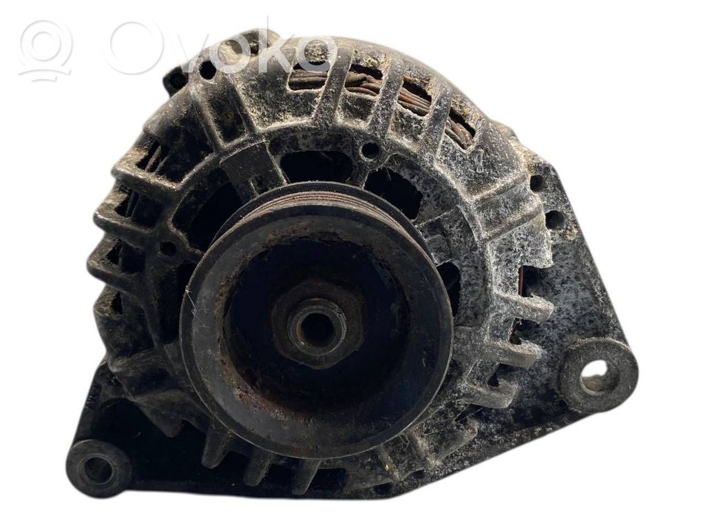 Audi A4 S4 B7 8E 8H Генератор 