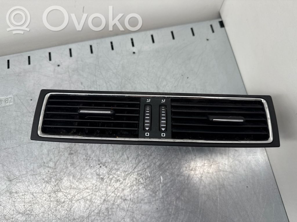 Skoda Superb B6 (3T) Grilă ventilație centrală 