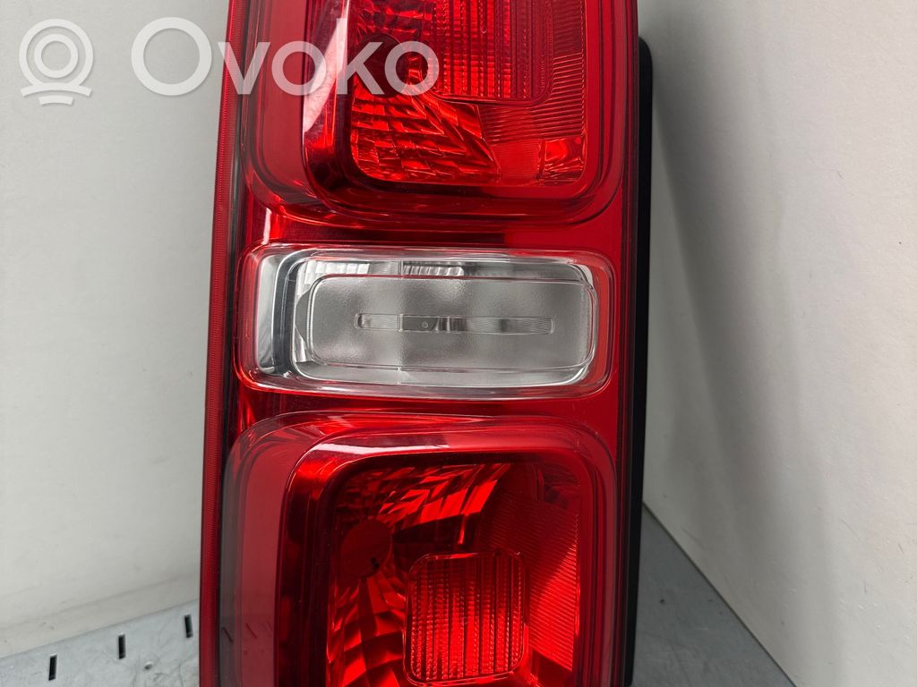 Toyota Proace Luz trasera/de freno 