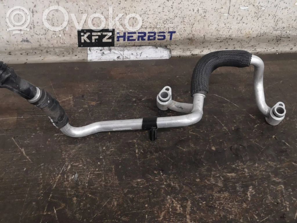 Audi SQ7 Heater radiator pipe/hose 