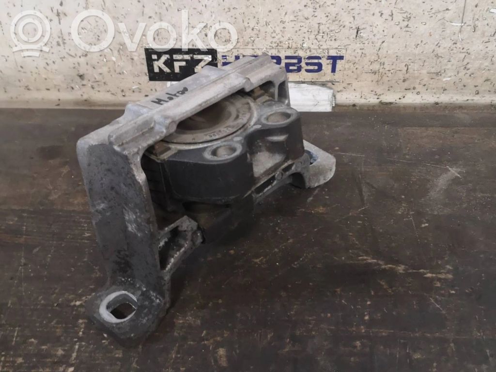 Ford Transit -  Tourneo Connect Engine mount bracket 