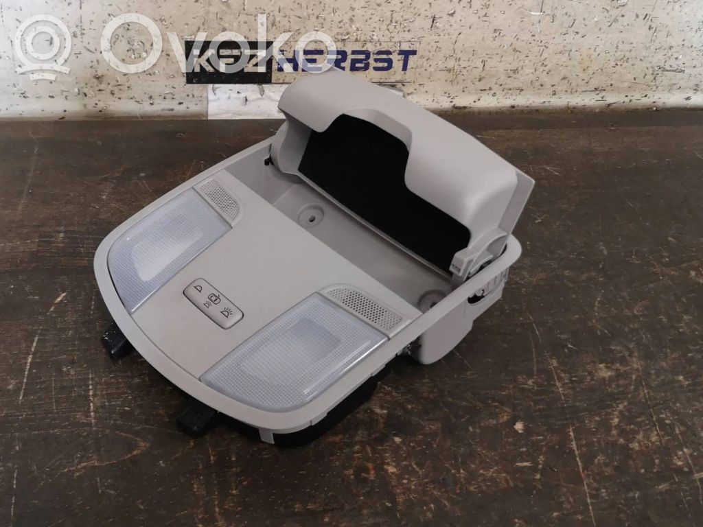 Hyundai Kona I Другой фонарь салона 
