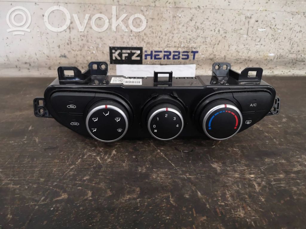 Hyundai i10 Interior fan control switch 
