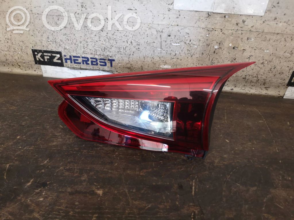 Mazda MX-3 Galinis žibintas kėbule 