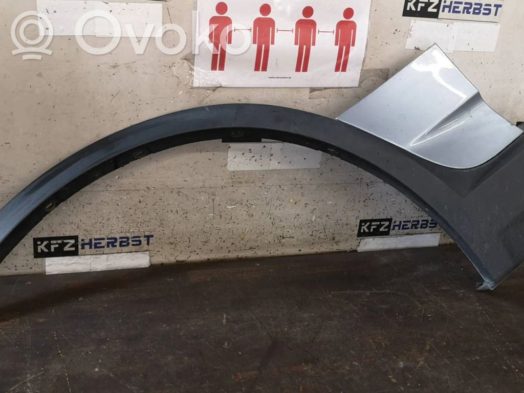 BMW X3 E83 Front arch trim 