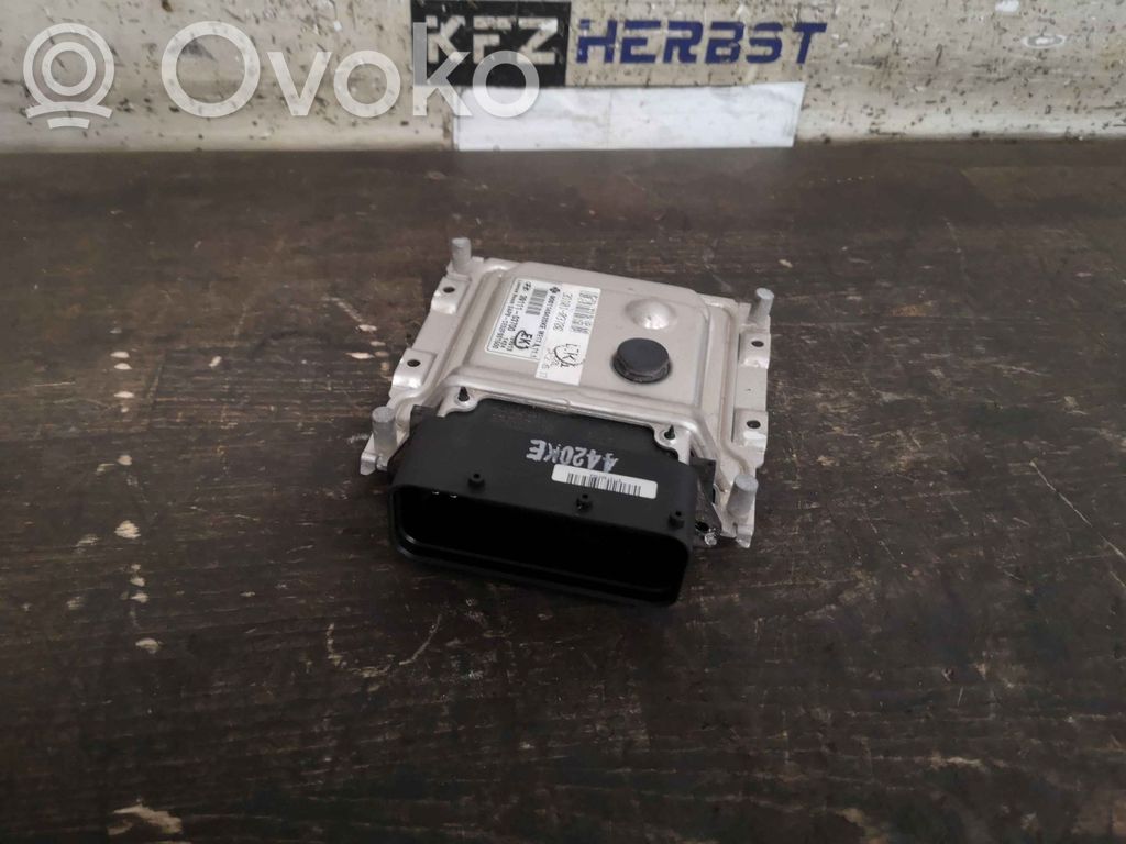 Hyundai i20 (PB PBT) Sterownik / Moduł ECU 