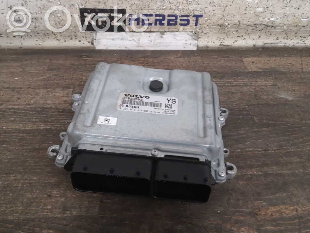 Volvo S60 Unidad de control/módulo del motor 