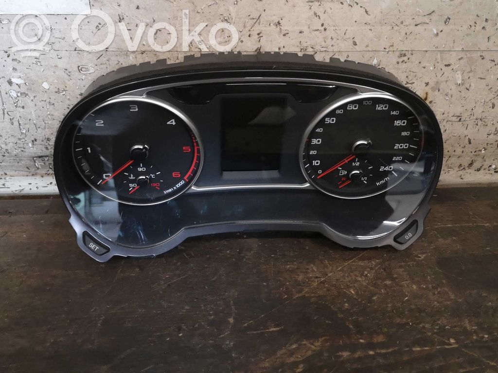 Audi A1 Speedometer (instrument cluster) 