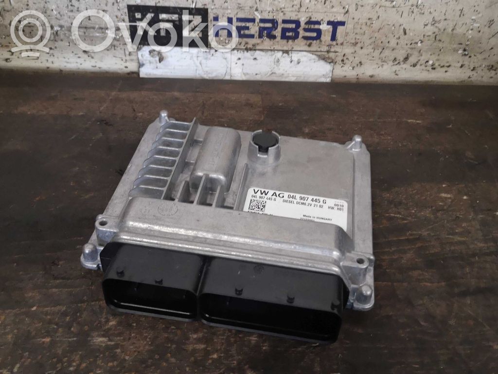 Skoda Karoq Engine control unit/module 
