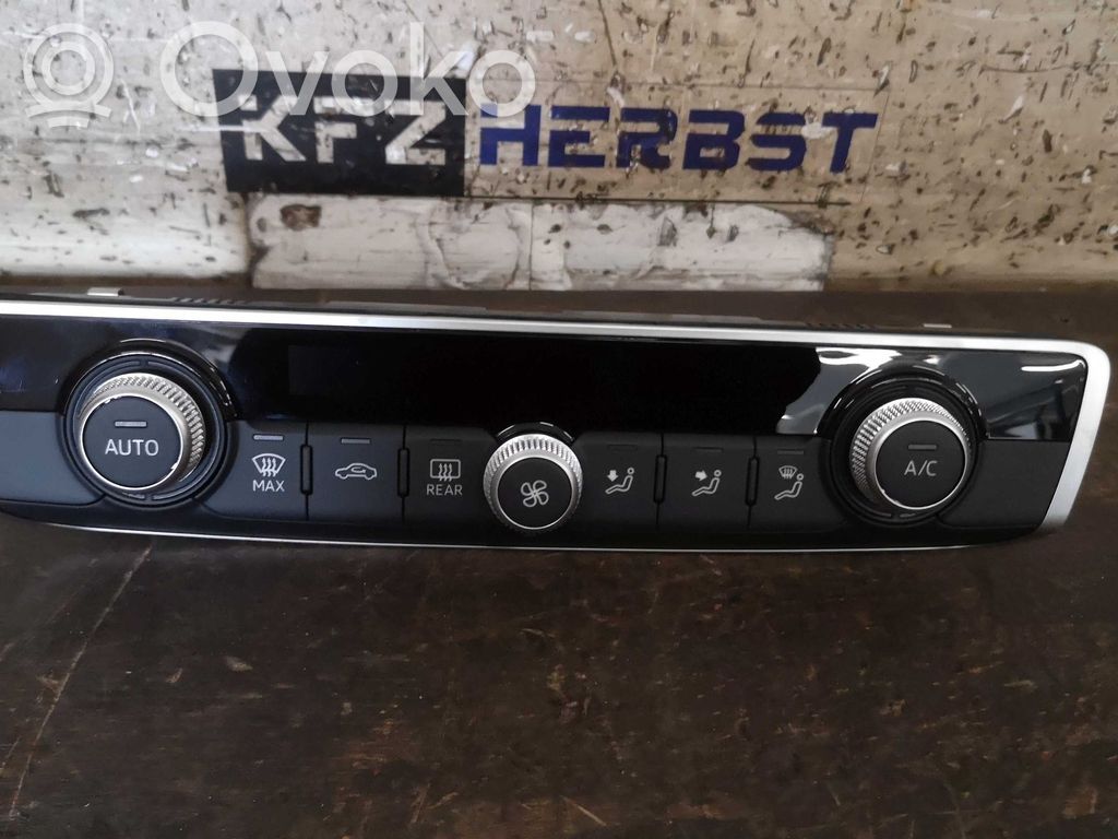 Audi Q2 - Climate control unit 