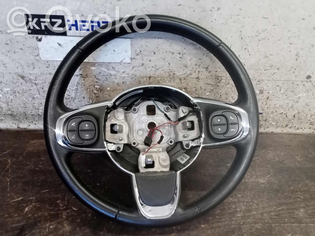 Fiat 500 Ohjauspyörä 