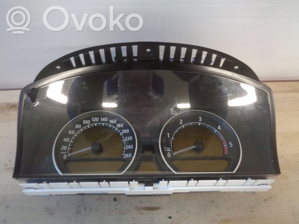 BMW 7 E65 E66 Nopeusmittari (mittaristo) 