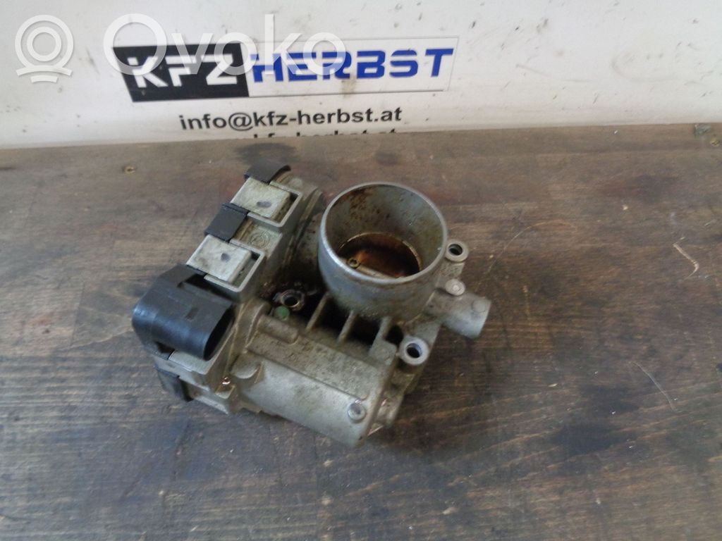 Fiat Panda II Throttle body valve 