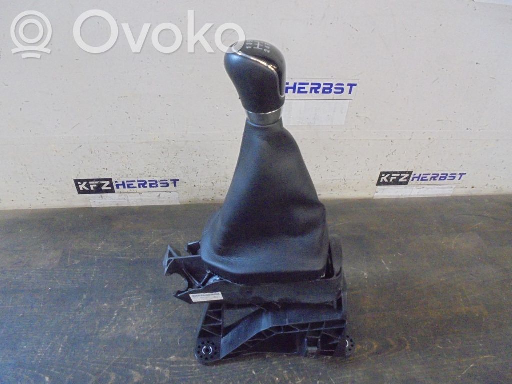 Ford B-MAX Gear shifter/selector 