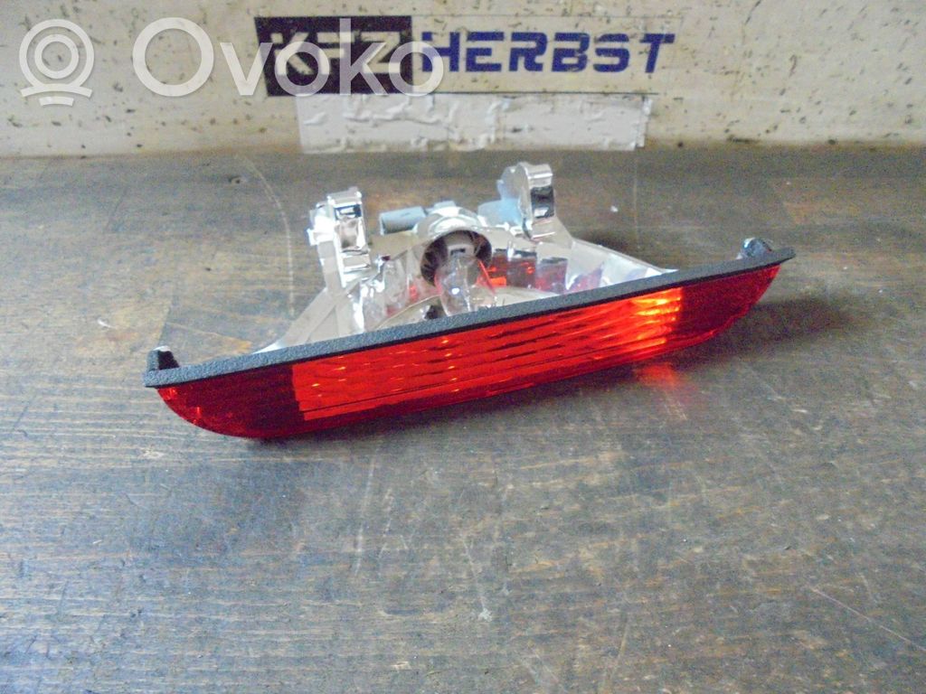 Mazda 3 II Third/center stoplight 