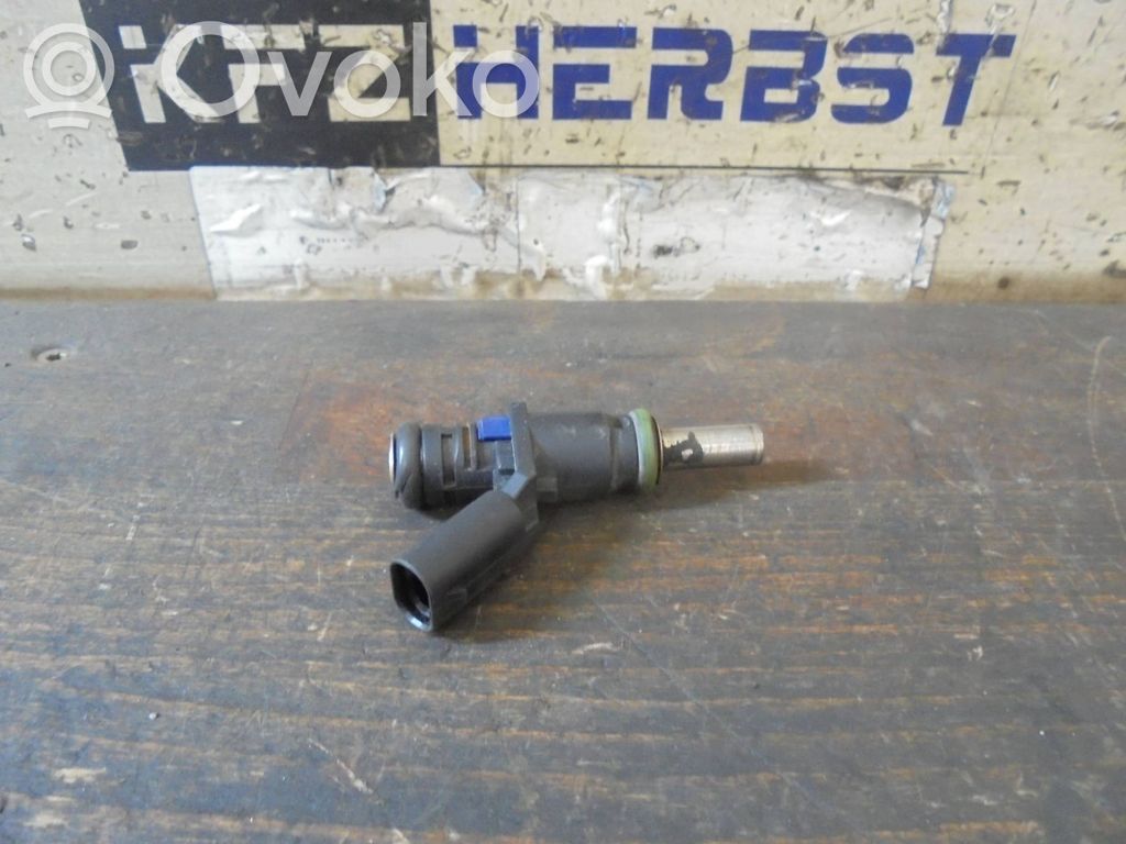 Mercedes-Benz B W245 Inyector de combustible 