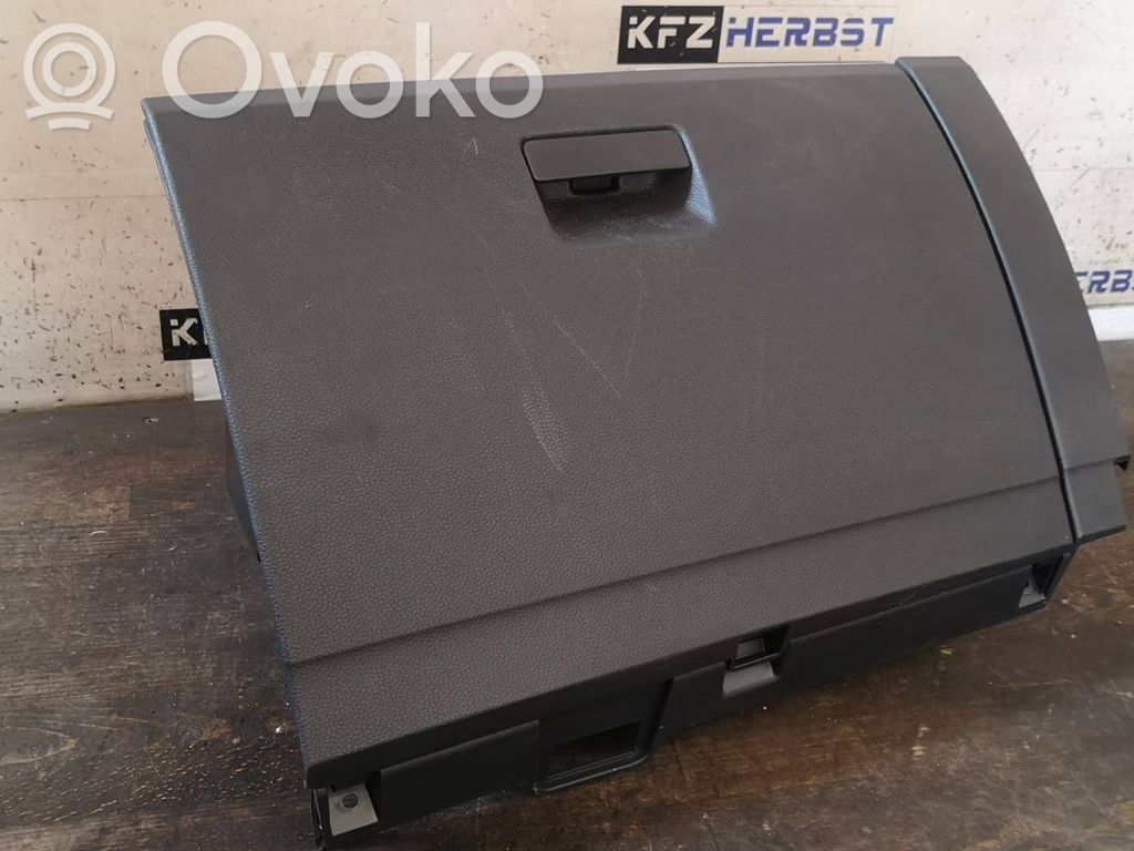 Seat Ibiza V (KJ) Guantera 