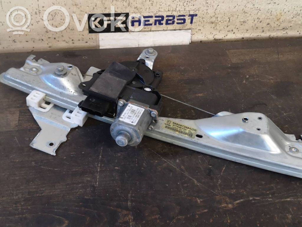 Peugeot 308 Rear window lifting mechanism without motor 