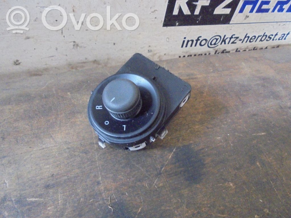 Opel Astra J Interruptor del espejo lateral 