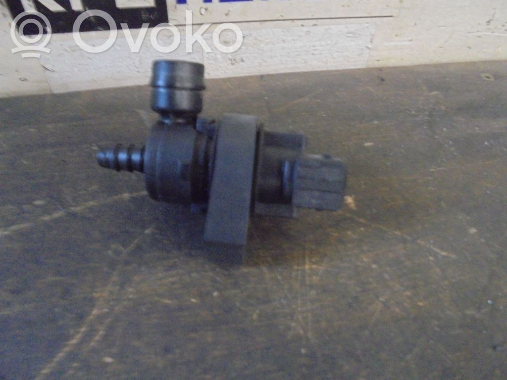 Electromagnetic valve   7572237,7572237,7572237