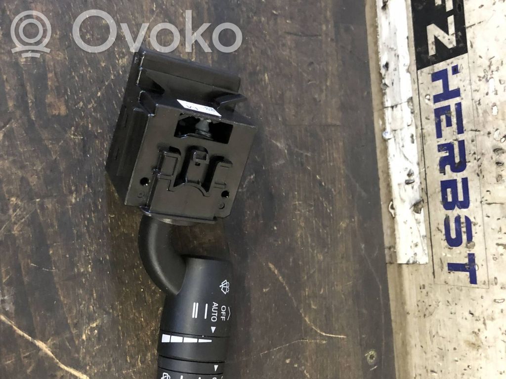 Mazda CX-3 Wiper switch 
