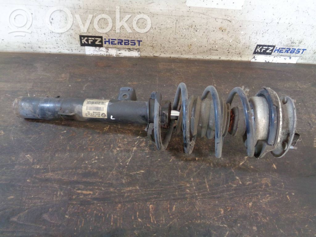 BMW 1 E81 E87 Front shock absorber with coil spring 