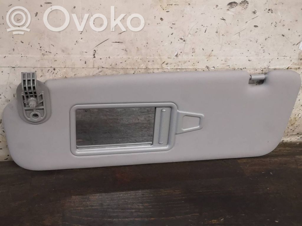 Sun visor