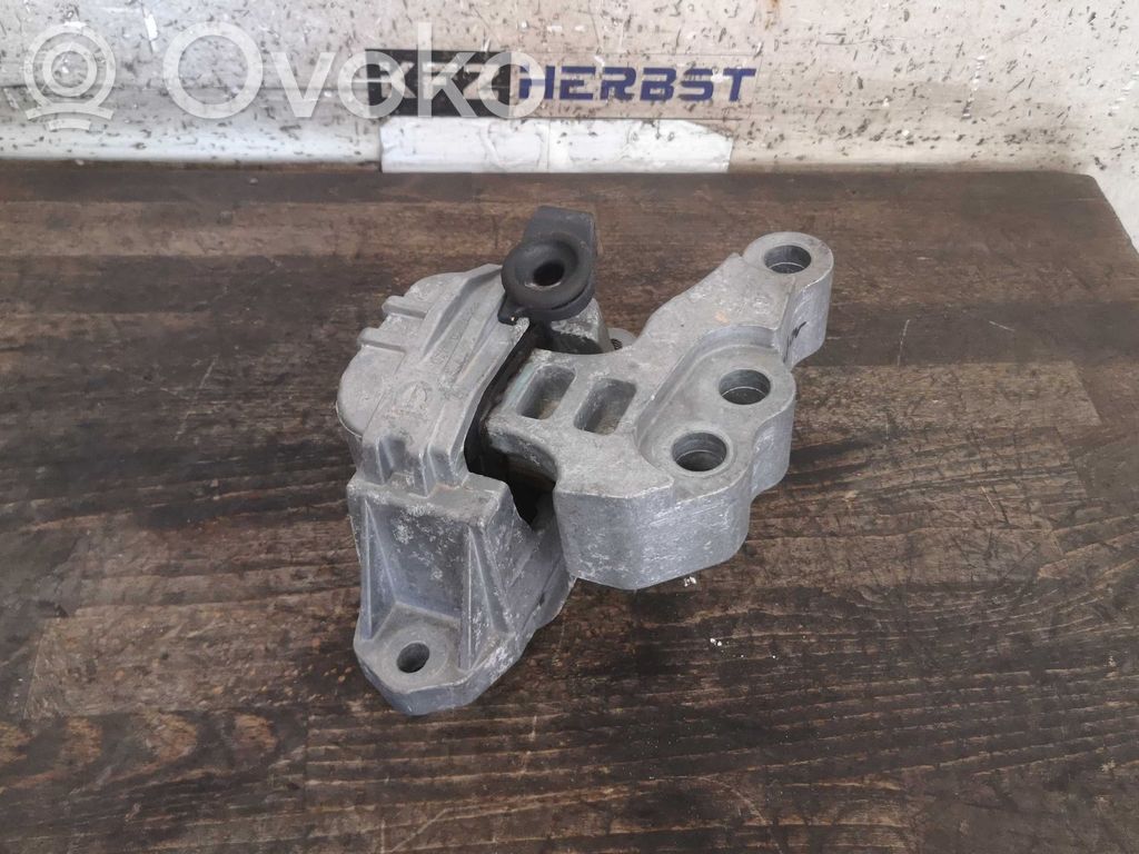 Engine mount bracket   52040727,52040727,52040727