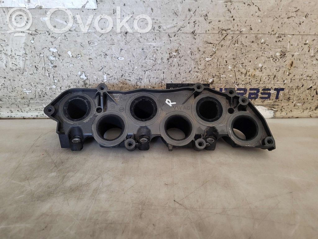 Audi Q7 4M Ansaugbrücke Ansaugkrümmer 