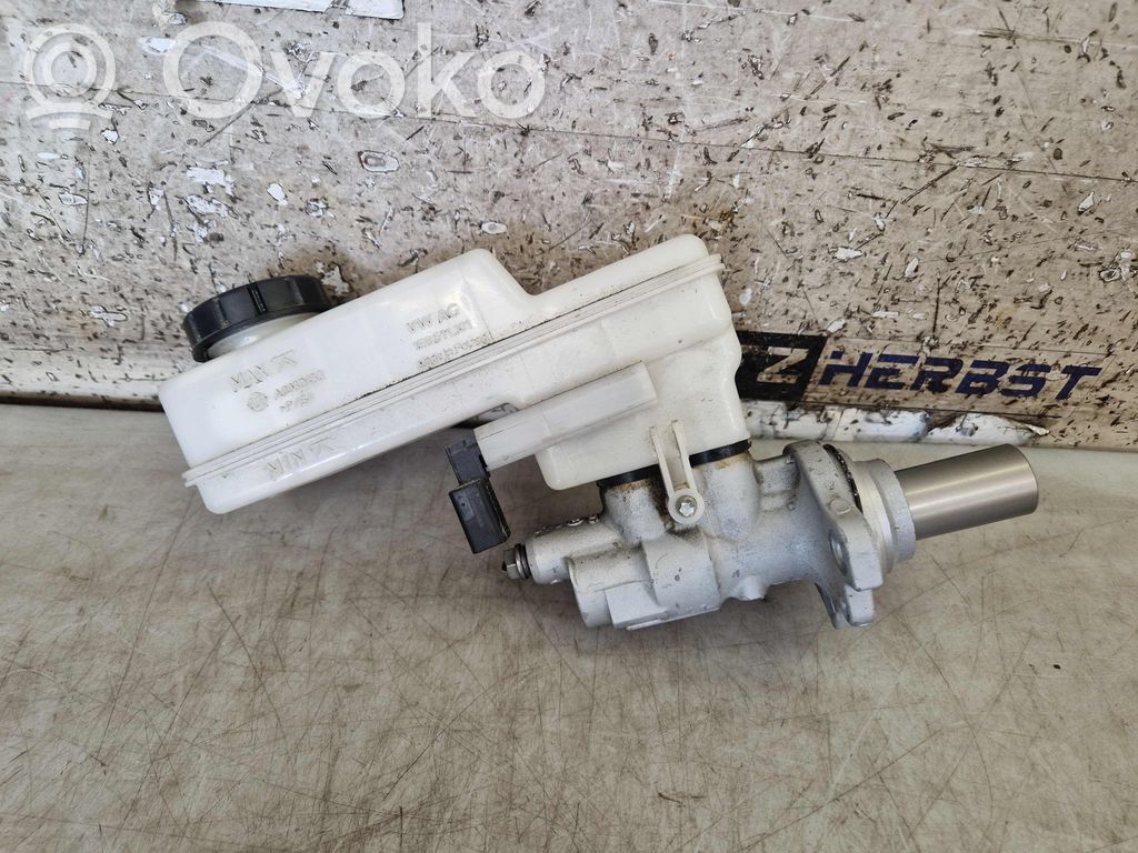 Volkswagen ID.3 Master brake cylinder 