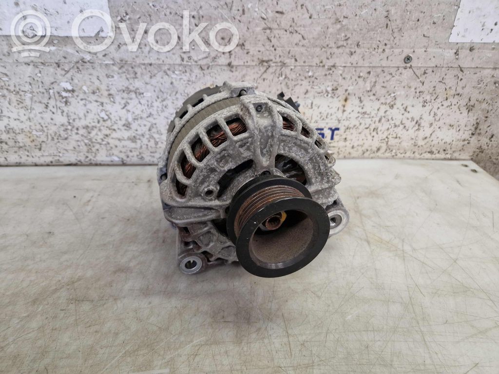 Volvo V60 Ģenerators 