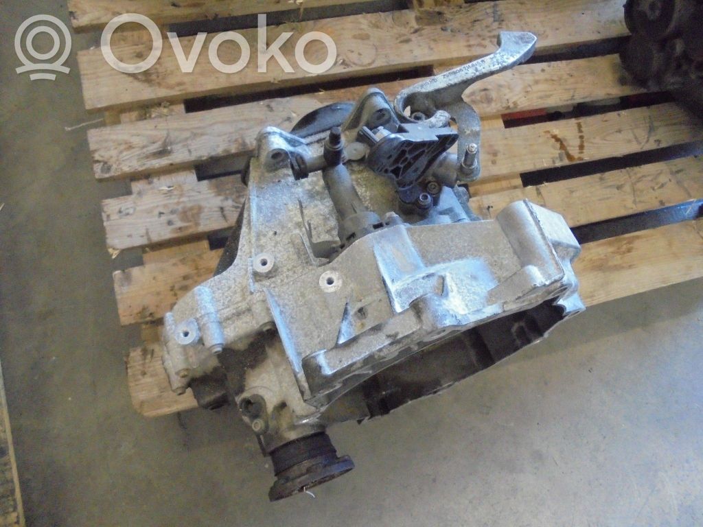 Volkswagen Golf V Boîte de vitesses manuelle à 5 vitesses