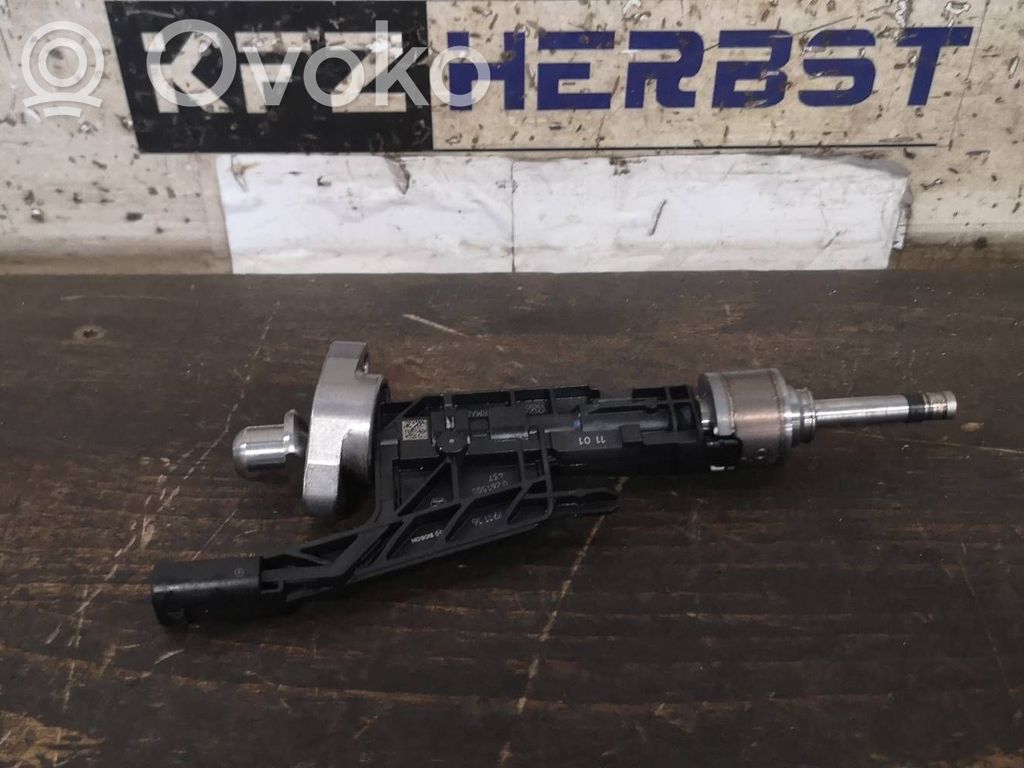 BMW 5 G30 G31 G38 Injector combustibil