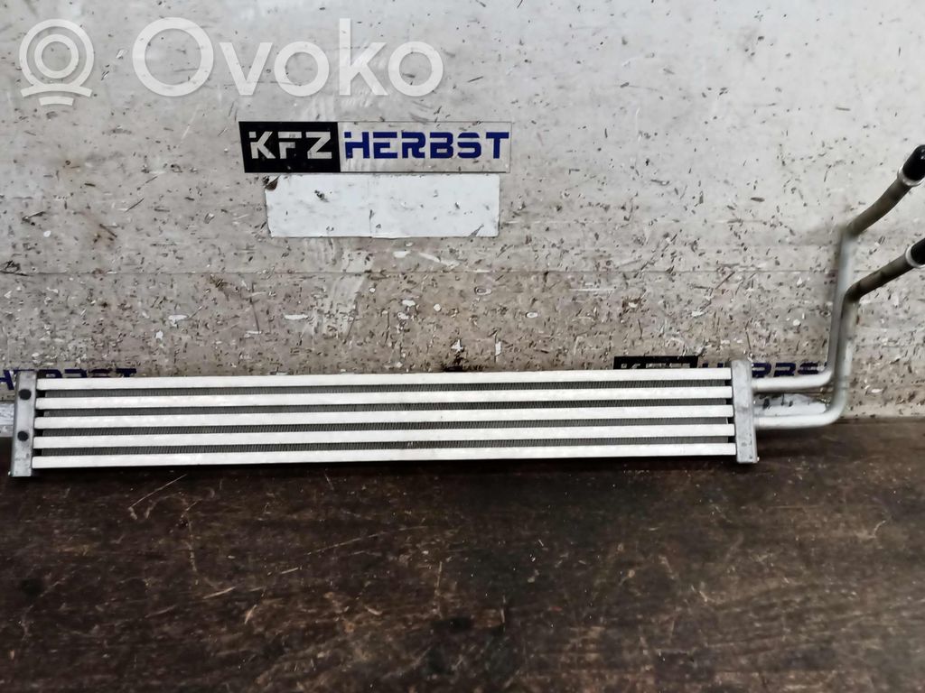 BMW 7 F01 F02 F03 F04 Radiator ulei motor 
