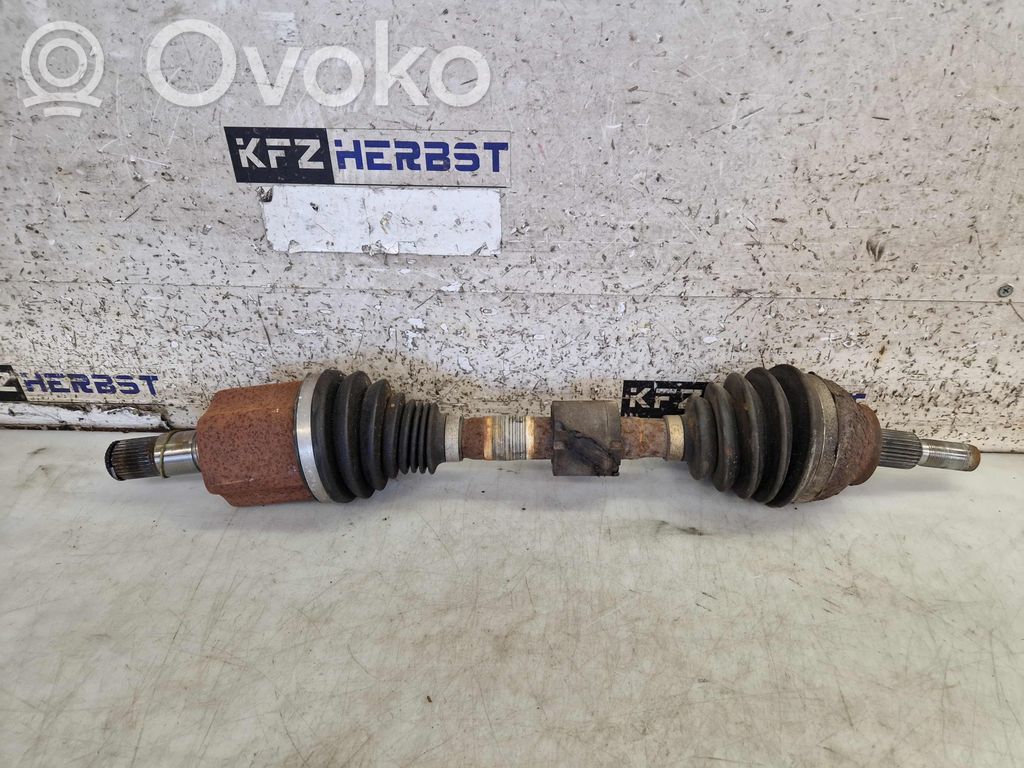 Ford Kuga II Priekinis pusašis 