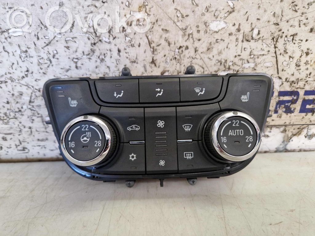 Opel Zafira C Interior fan control switch 