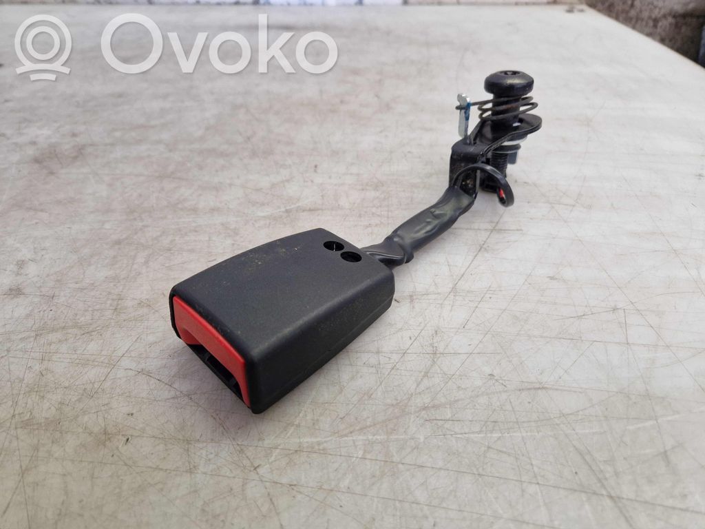 Ford Kuga II Rear seatbelt buckle 