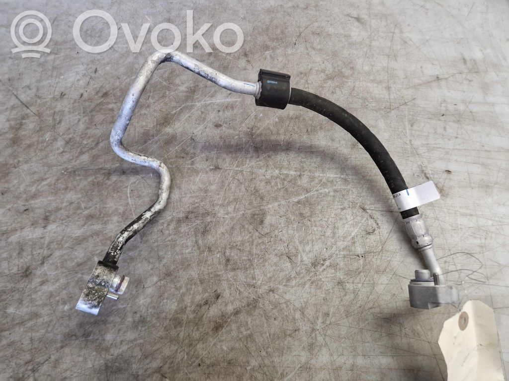 Ilmastointilaitteen putki (A/C)   9209727,9209727,9209727