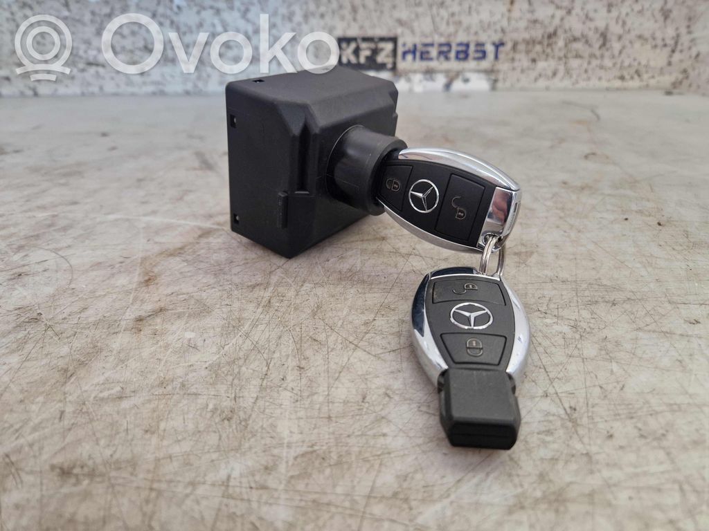 Mercedes-Benz B W246 W242 Ignition lock 