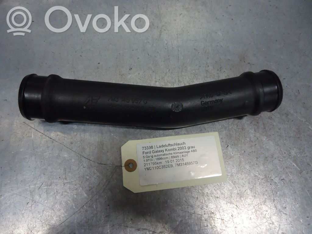 Šļūtene (-es) / caurule (-es)   YM2110C352EB,7M3145957G,7M3145957G,YM2110C352EB